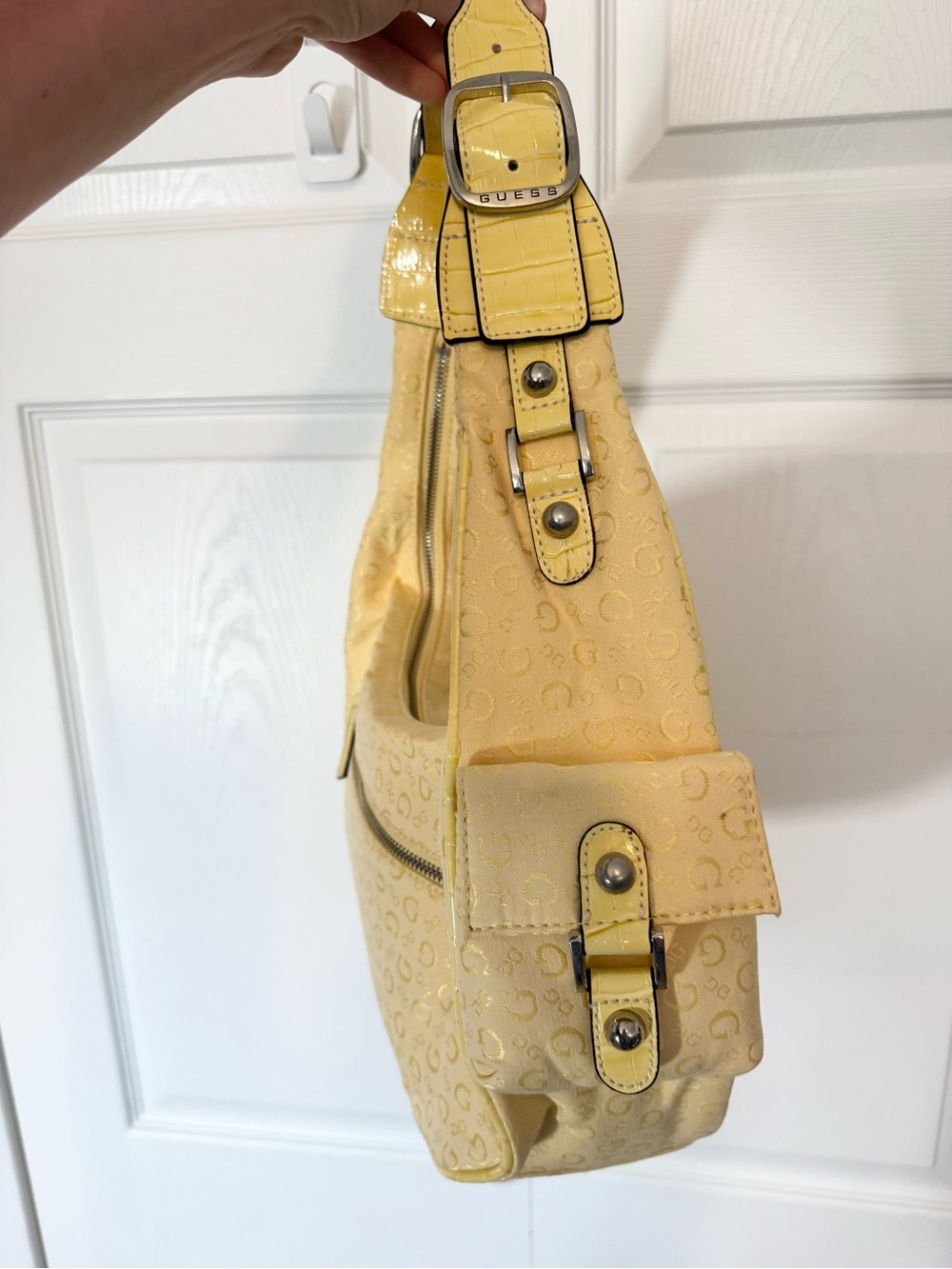 Deadstock Vintage Y2K GUESS Yellow Monogram Hobo Bag NWT - Picture 6 of 15